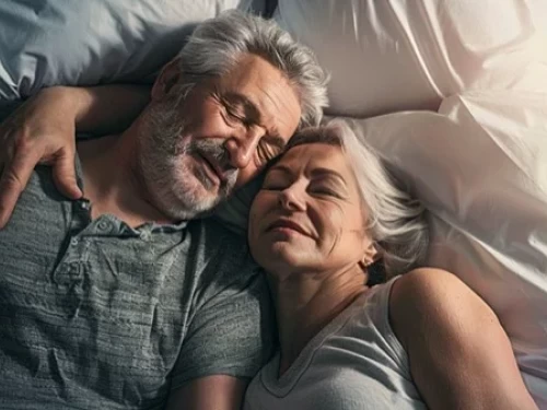 ¿Problemas con el sexo después de los 50? Consejos para crear intimidad a cualquier edad